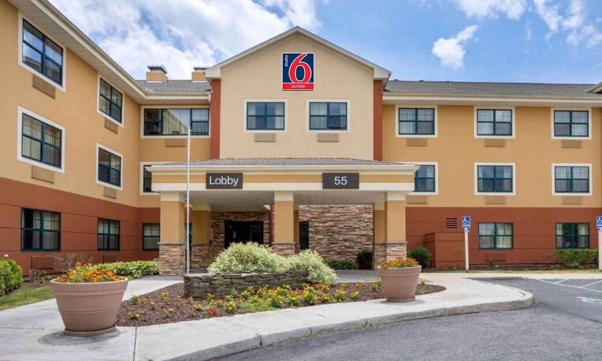 Fishkill Apartment | 2 Full Beds | Non-Smoking, Kitchen
