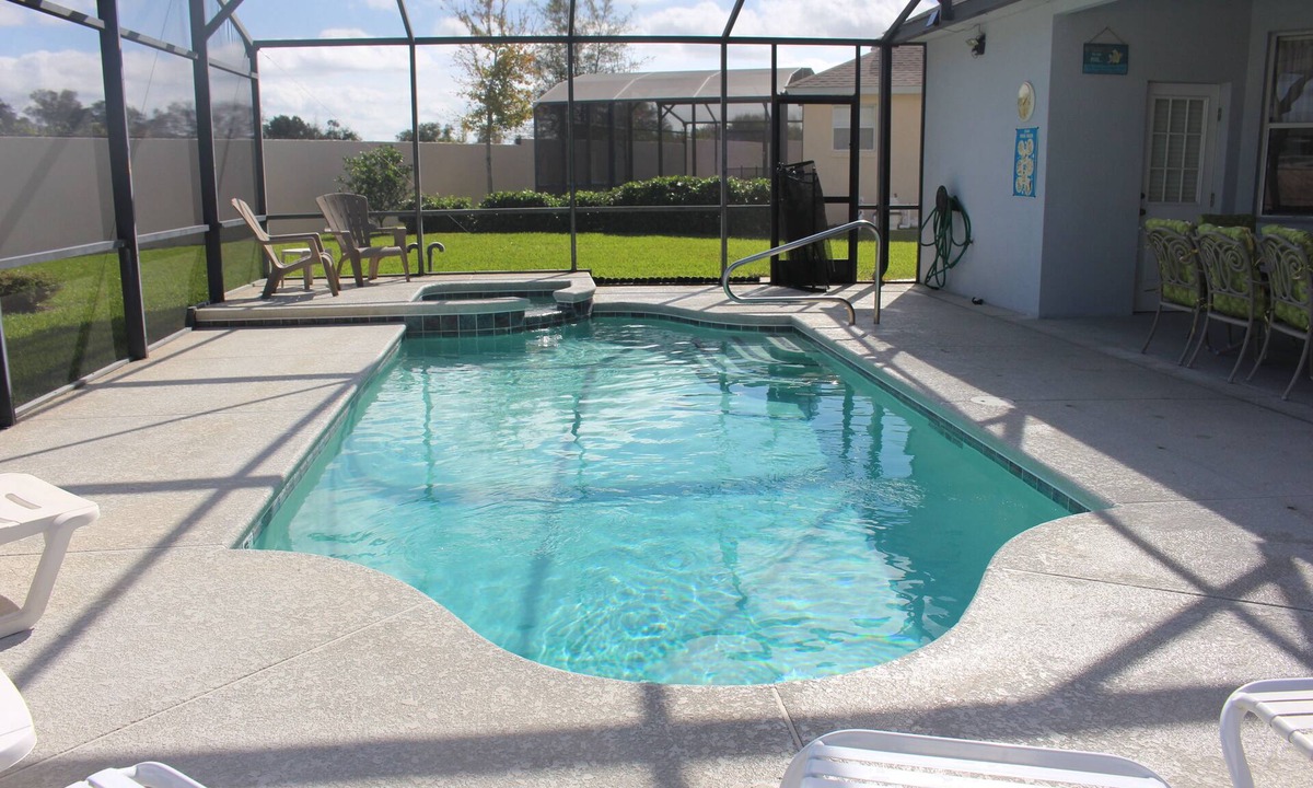 Haines City Villa | 4 bed 3 bath Beautiful family villa