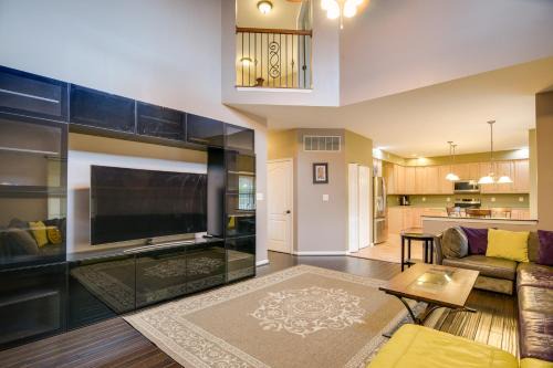 Nottingham House | 54 Mi to Dtwn DC: Spacious Family Home!