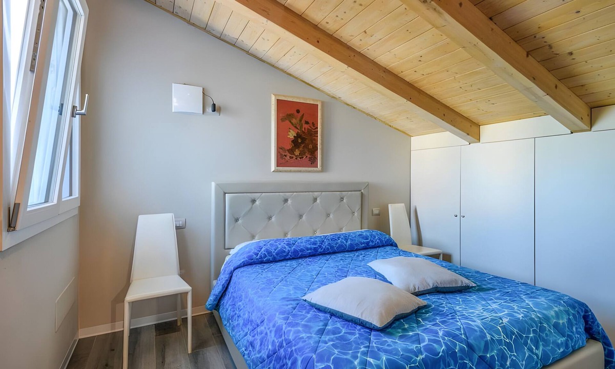 Mondolfo Apartment | Apartment 'Comfort E Stile' with Private Terrace and Air Conditioning