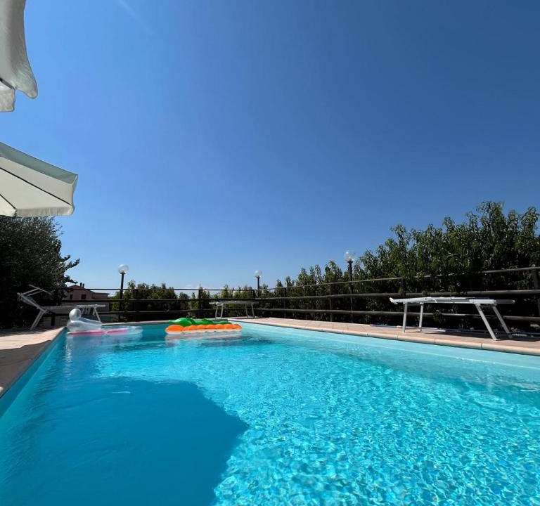 Camerano Apartment | Appartamento Belvedere con Piscina - Soggiorni Le Grotte