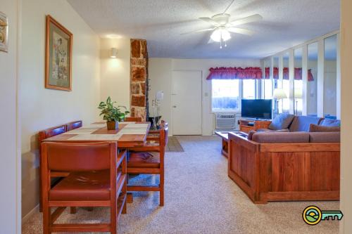 Mount Jackson House | Aspen East Unit #103