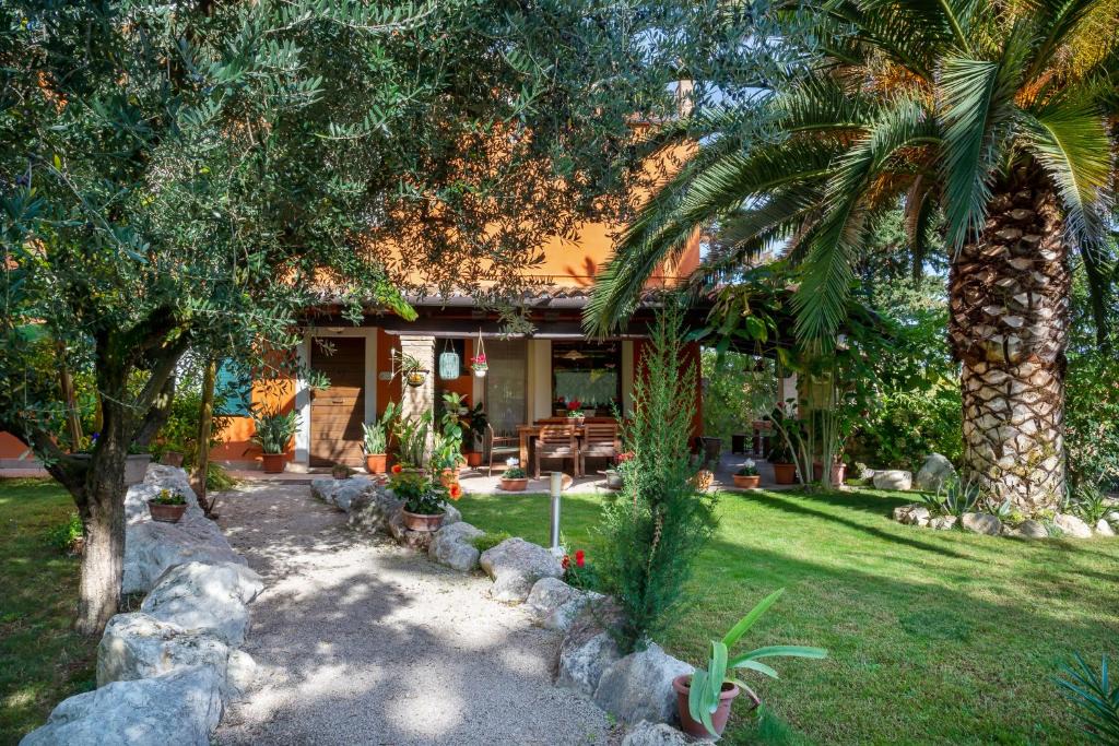 Osimo Bed & Breakfast | B&B LA GRADINA
