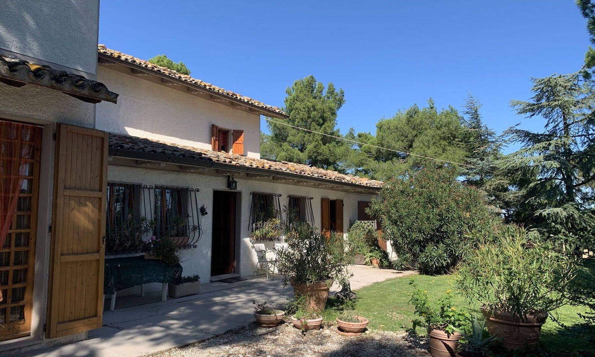 Pesaro House | Beautiful private villa for 8 guests with WIFI, TV, pets allowed and panoramic view