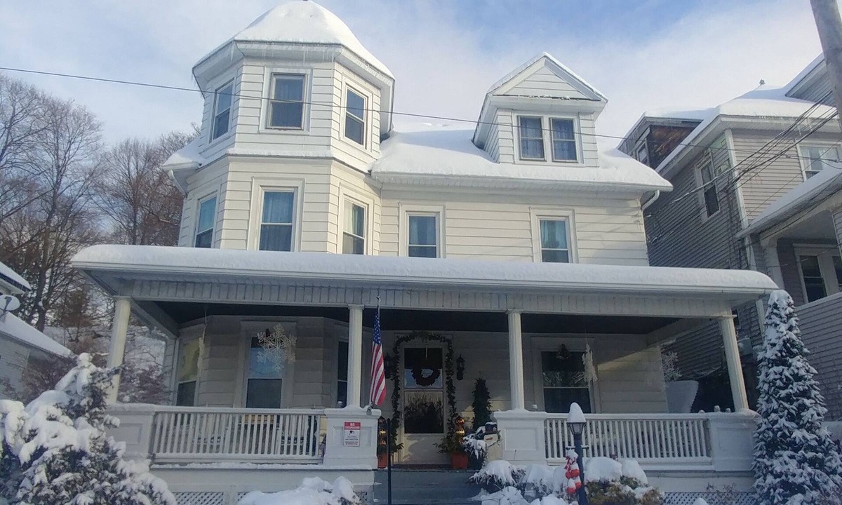 Pittston House | Beautifully restored Victorian home