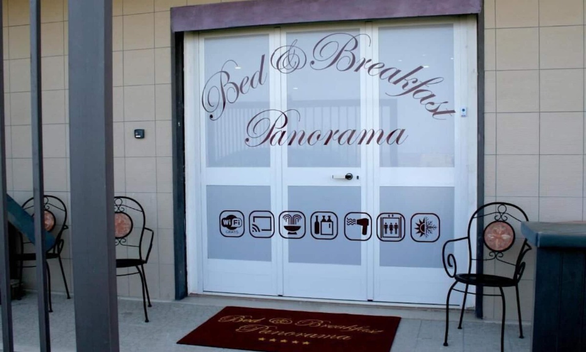 Castelluccio dei Sauri Bed & Breakfast | Bed Breakfast Panorama