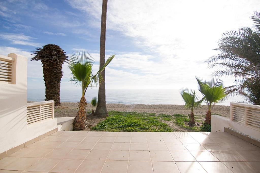 Roquetas de Mar Apartment | Bungalow de Lujo a pie de playa en Aguadulce