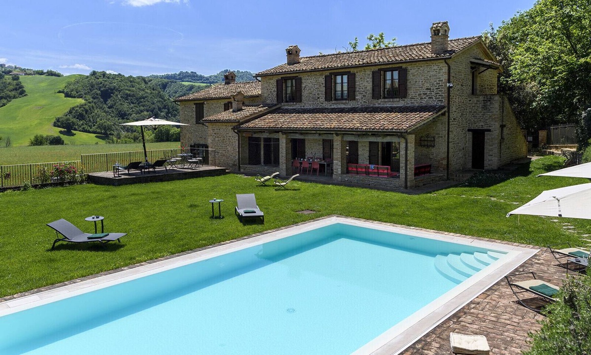 Sassocorvaro Villa | Ca Seppe 10&2 by Marche Holiday Villas