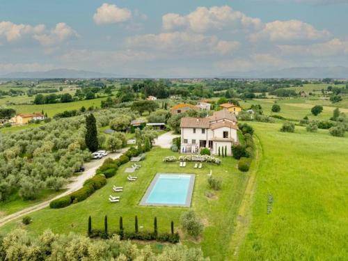 Vinci Villa | Cantagrillo - Spacious Villa & Private Pool
