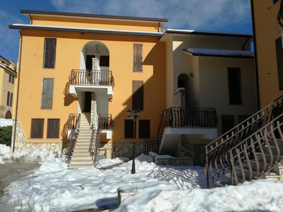 Rocca di Cambio Apartment | Carinissimo appartamento a 2km dalle piste