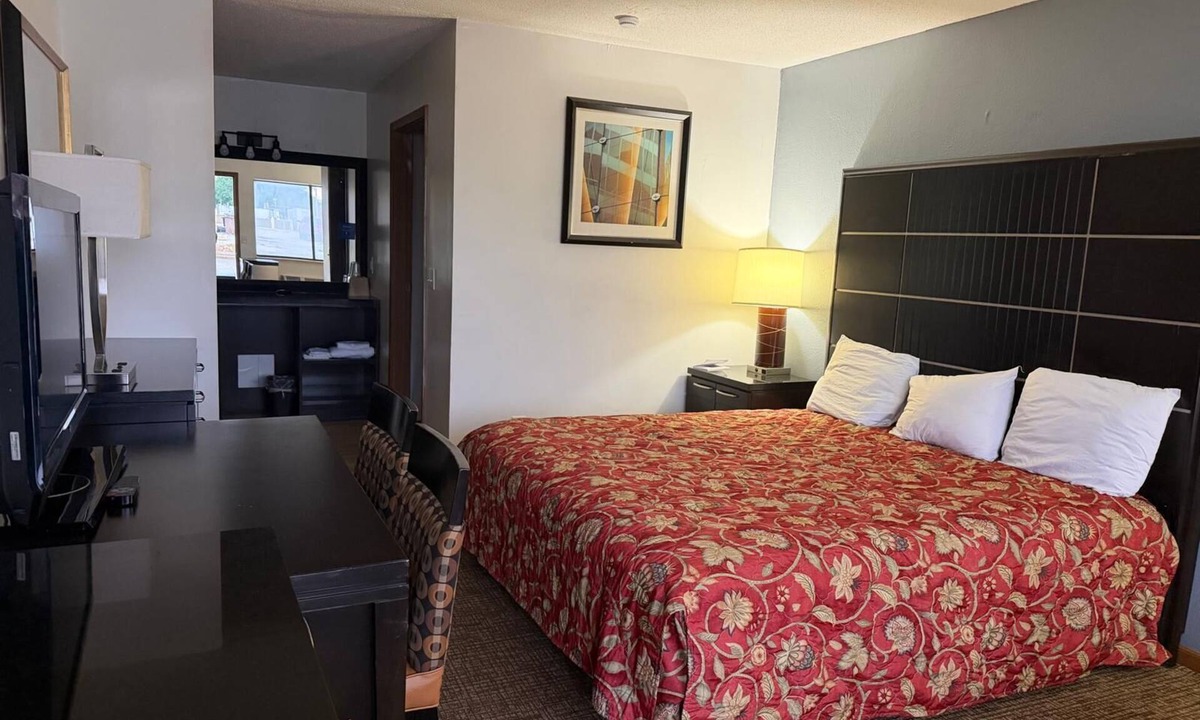 Carlisle Hotel | Carlisle Inn