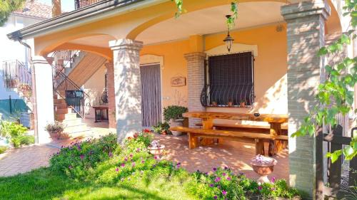 Coriano Apartment | Casa Antonella b&b