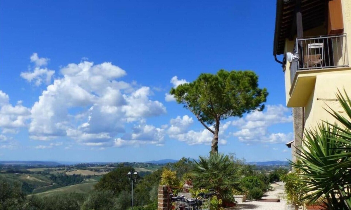 Cicignano Apartment | Casa Romantica in un Borgo Antico in Sabina