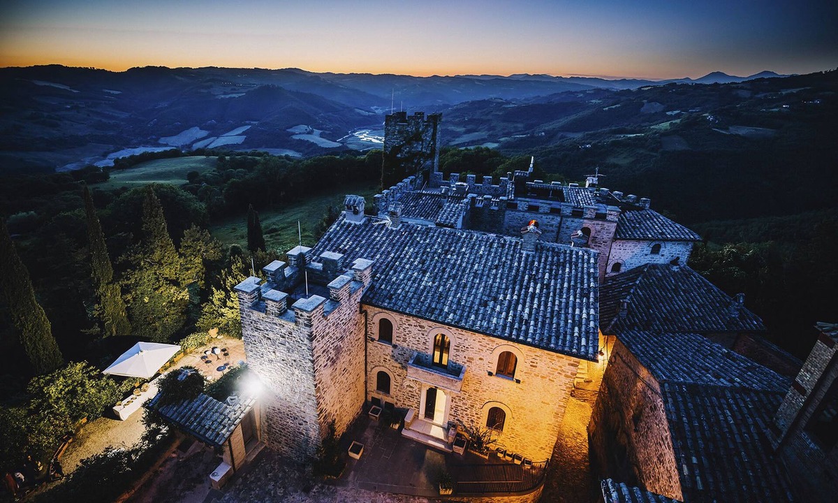 Valfabbrica House | Castello di Giomici