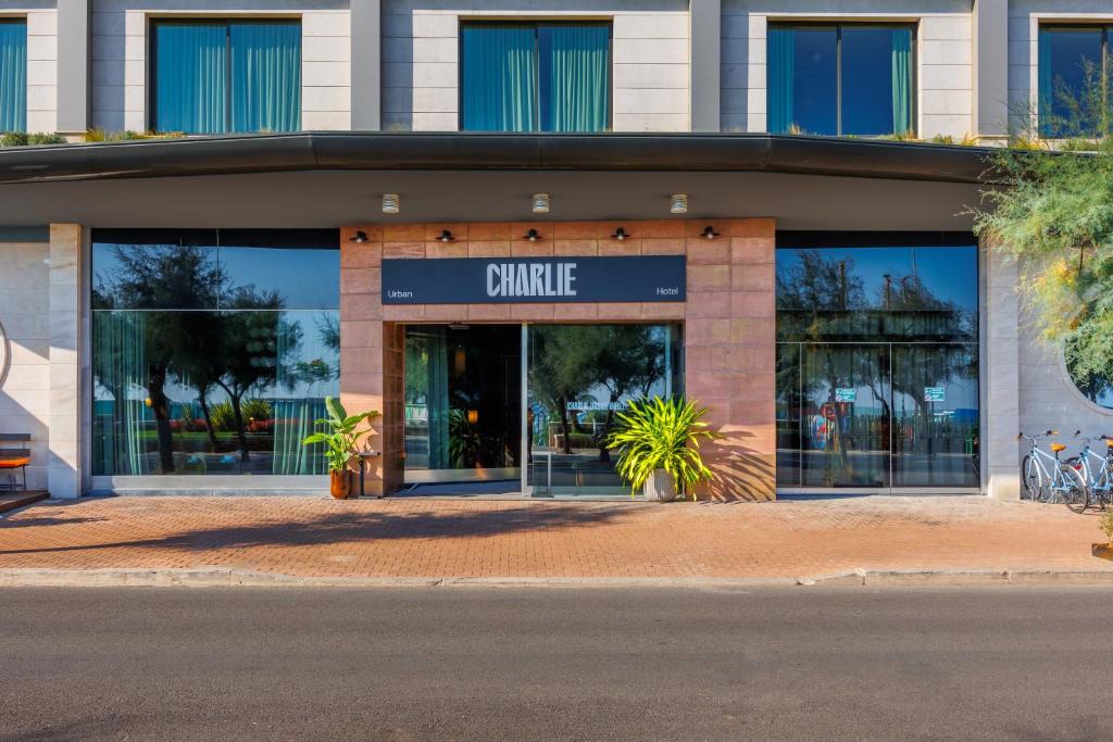 Pesaro Hotel | Charlie in Pesaro