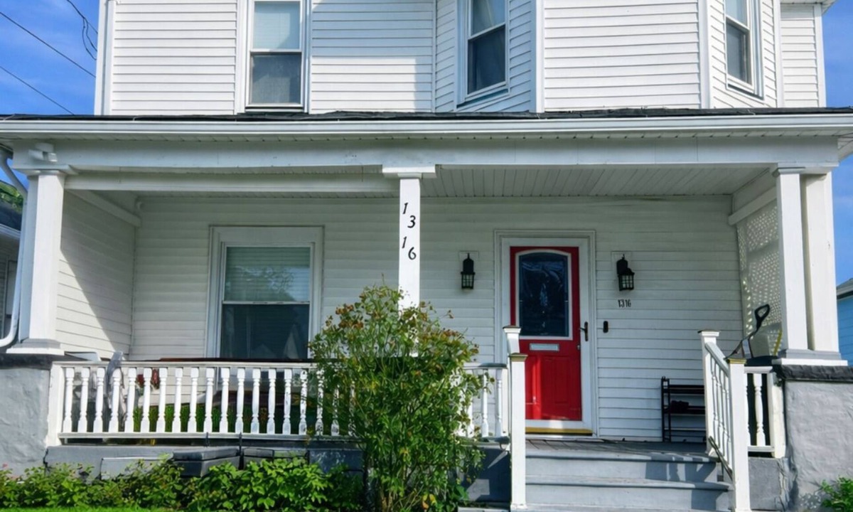 Scranton House | Charming 4-bedroom house in lovely Scranton perfect for families