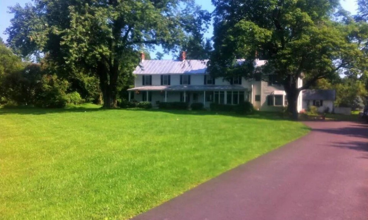 Owings Mills House | Charming Beautiful Country Home, Updated, Spacious
