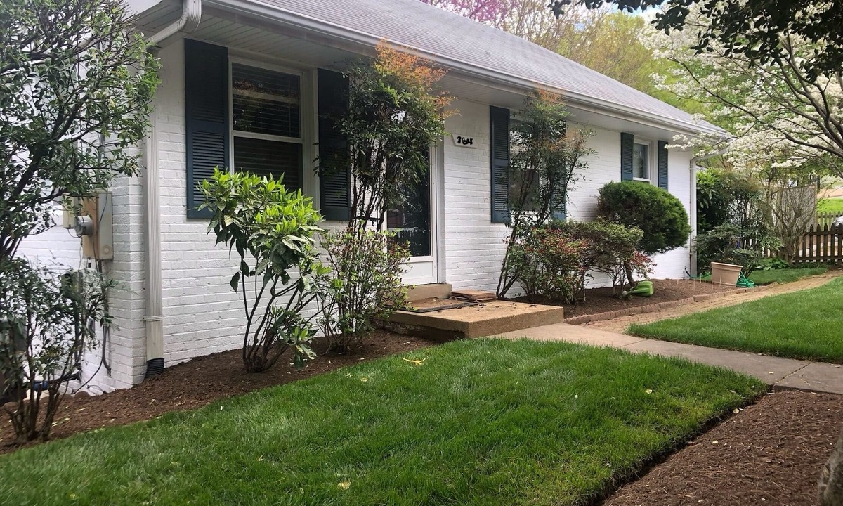 Woodmont House | Clarendon Cottage