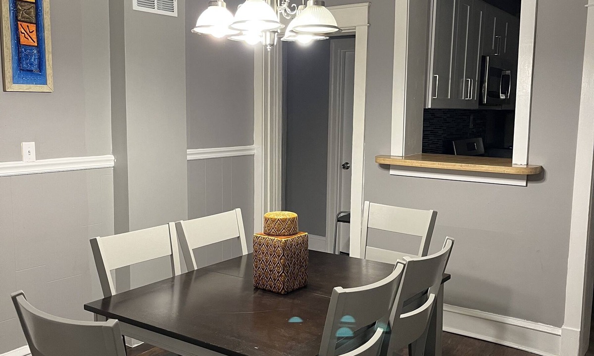 Wilmington House | Conveniently located 1 block from Interstate 95 - spacious house with outdoor sp