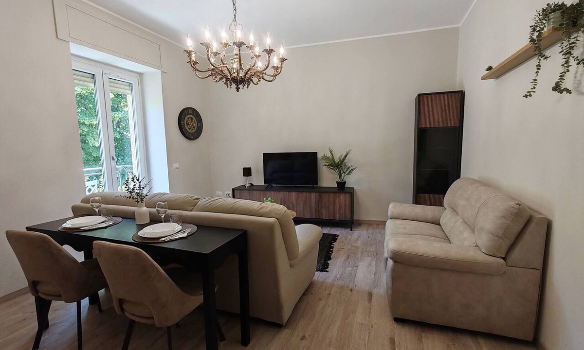 Orsogna Condo | Cozy apartment overlooking the main square
