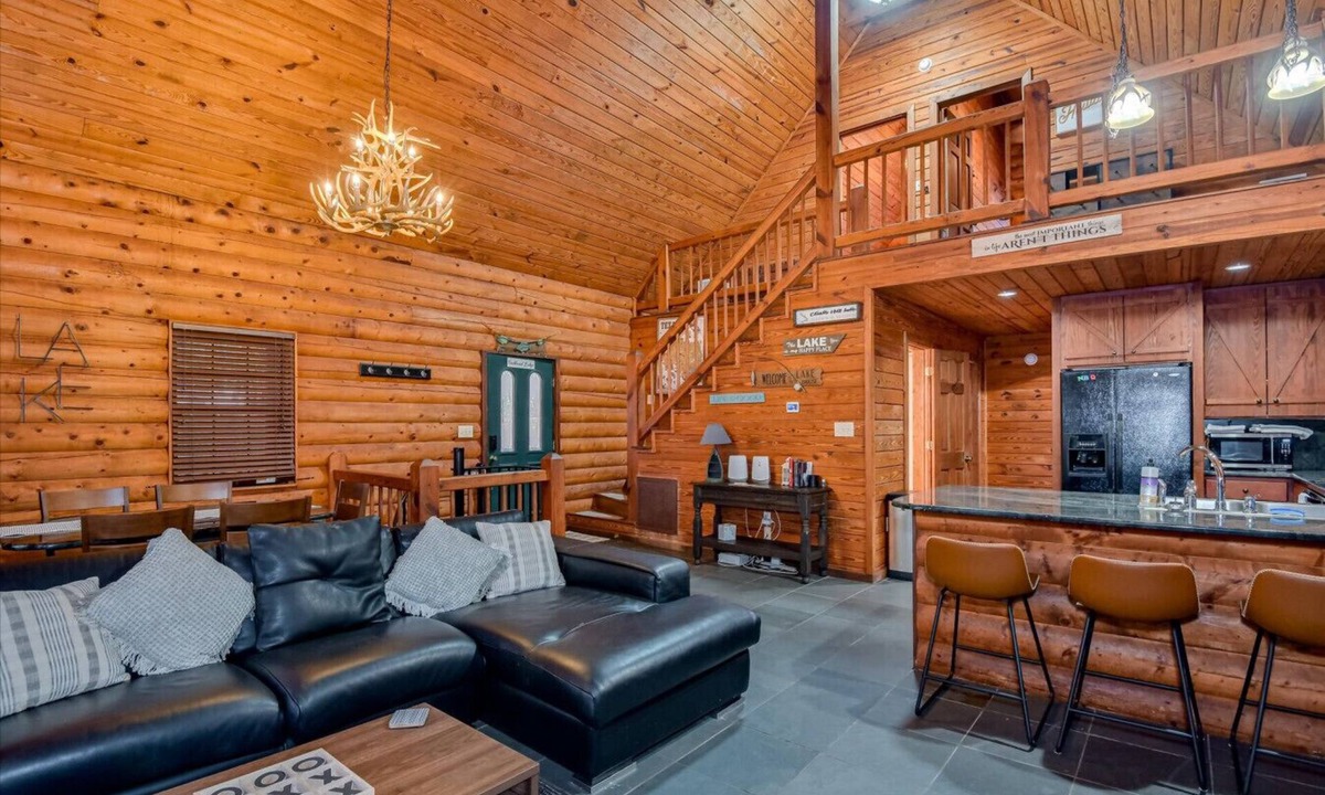 Tignall Cabin | Cozy Lakefront Cabin on Buckhead Drive!