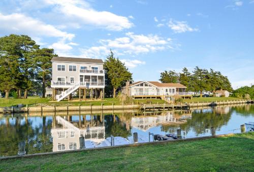 Captain's Cove House | Dock Holiday