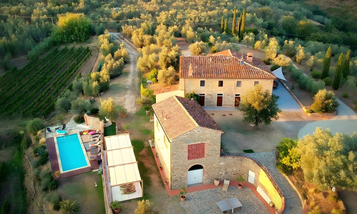 Vitolini Villa | Exclusive Vinci Resort