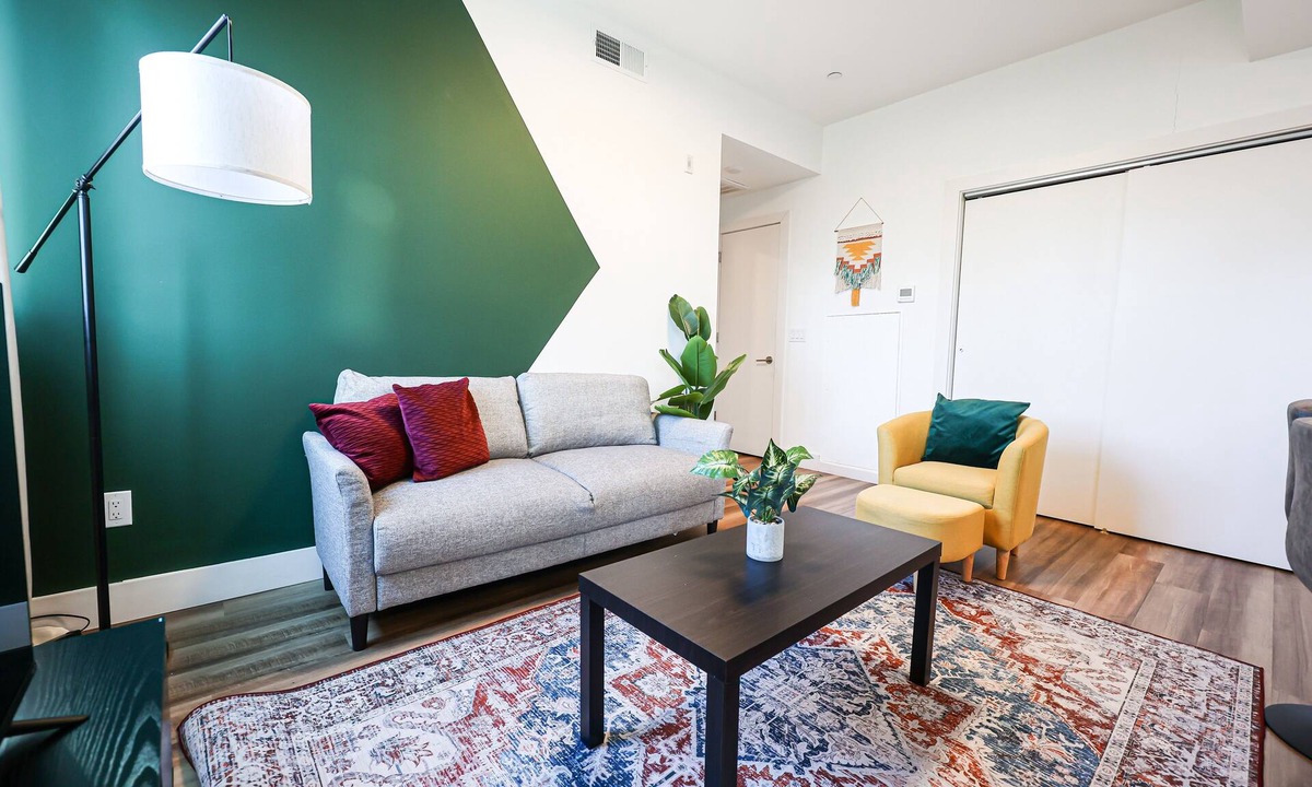 Brewerytown Apartment | Exploring Philly-You,Cozy 1Bdrm-Getaway