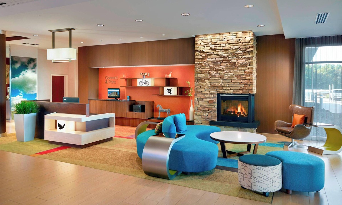 Flat Rock Hotel | Fairfield Inn & Suites by Marriott Hendersonville Flat Rock