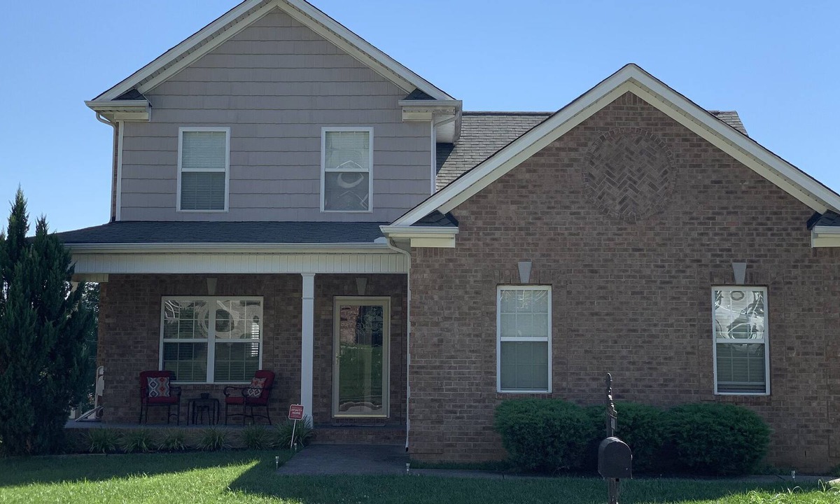 Antioch House | Great Vacation spot! Centrally located between Downtown Nashville and Franklin!