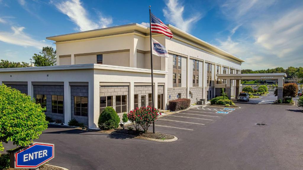 Dickson Hotel | Hampton Inn Dickson