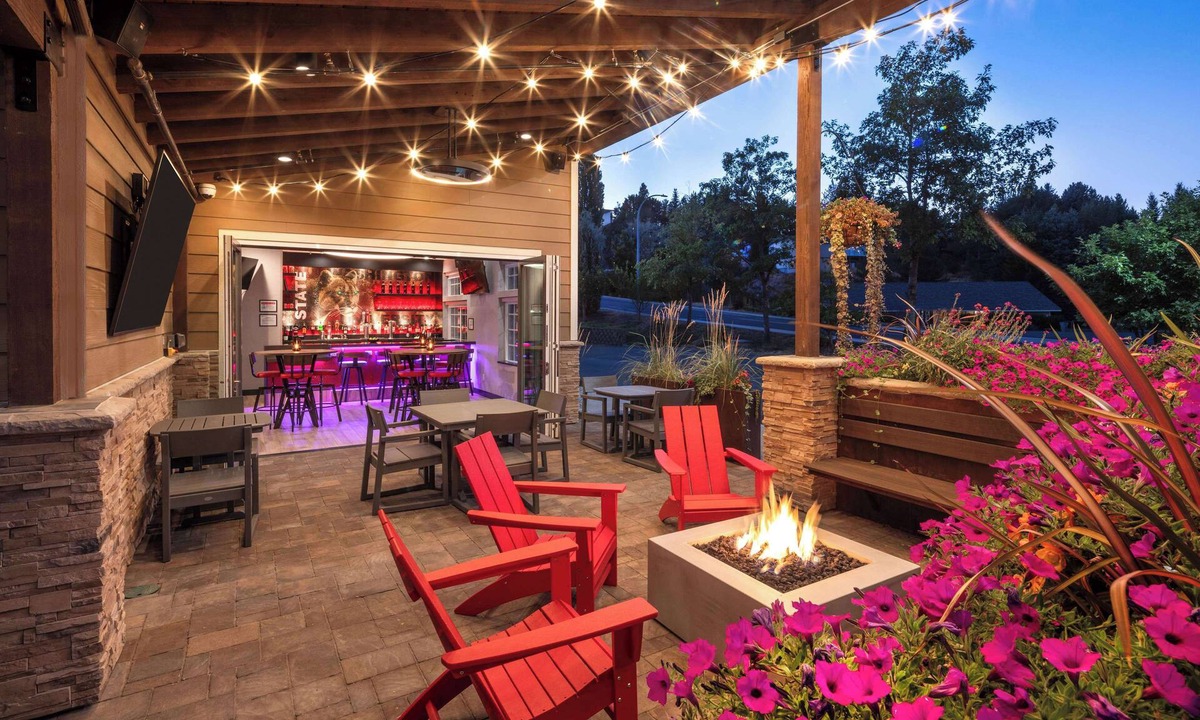 Pullman Hotel | Hampton Inn Pullman
