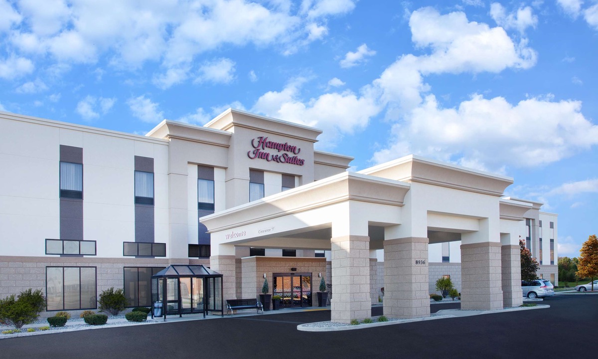 Munster Hotel | Hampton Inn & Suites Munster