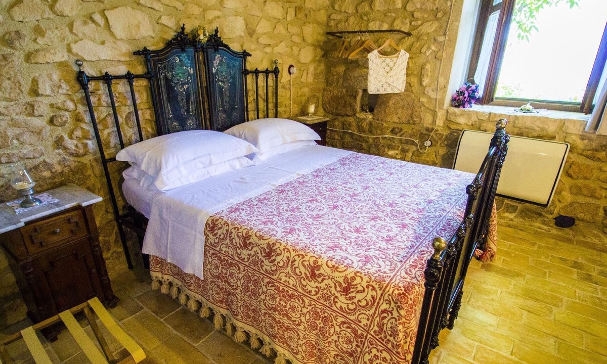 Abbateggio Apartment | Holiday apartment Abbateggio for 2 - 6 persons with 1 bedroom - Twin house