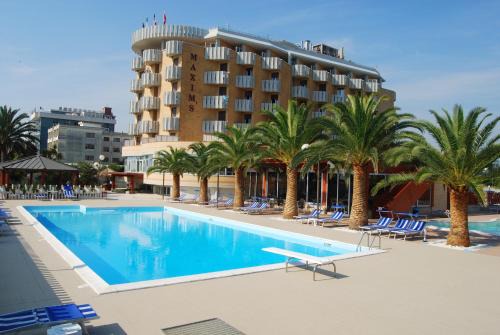 Villa Rosa Hotel | Hotel Maxim's