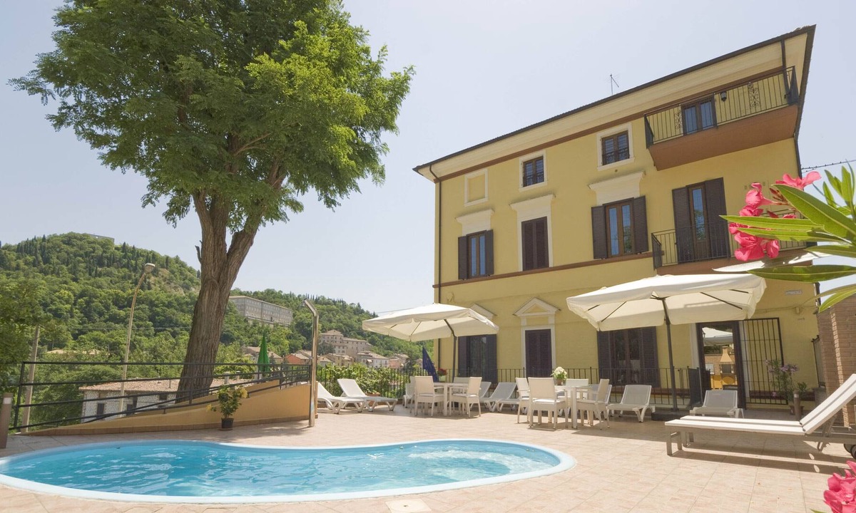 Sassoferrato Apartment | House with character