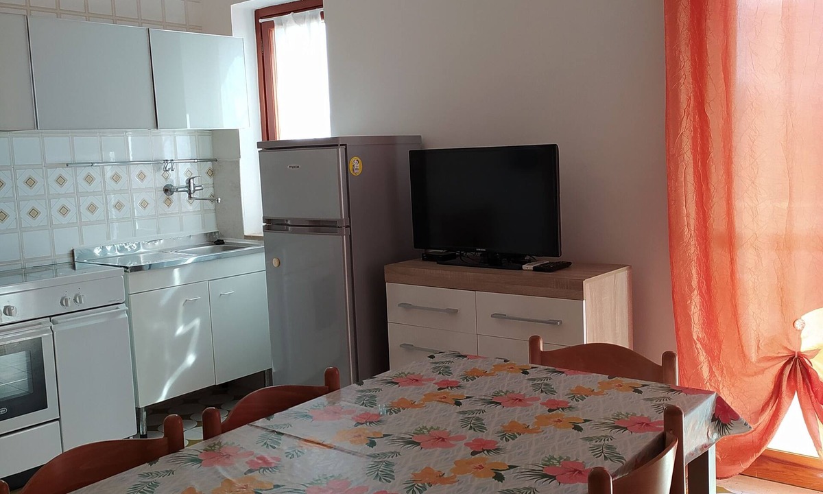 Lido del Sole Apartment | Lovely one-bedroom apartment 2 steps from the sea