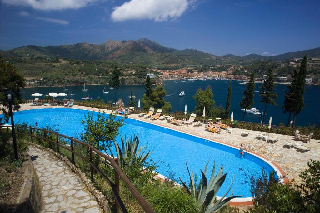 Naregno Hotel | JR Resort Elba International