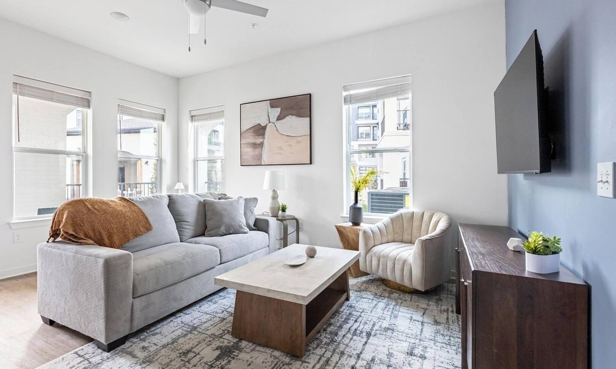 Dayton Apartment | Landing | Modern 2BD in Manhattan Harbour