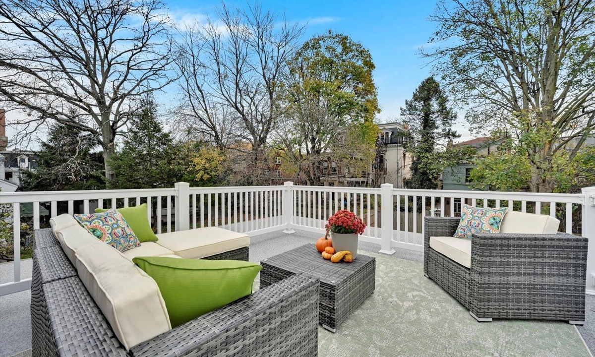 Lancaster House | Large Modern Downtown Home with Historic Charm