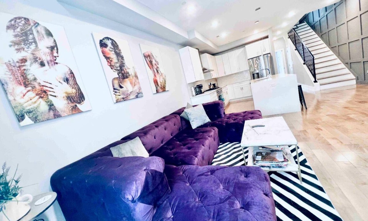 Trinidad House | Lavish Penthouse with Private Rooftop+Views of Capitol&Monument+Parking