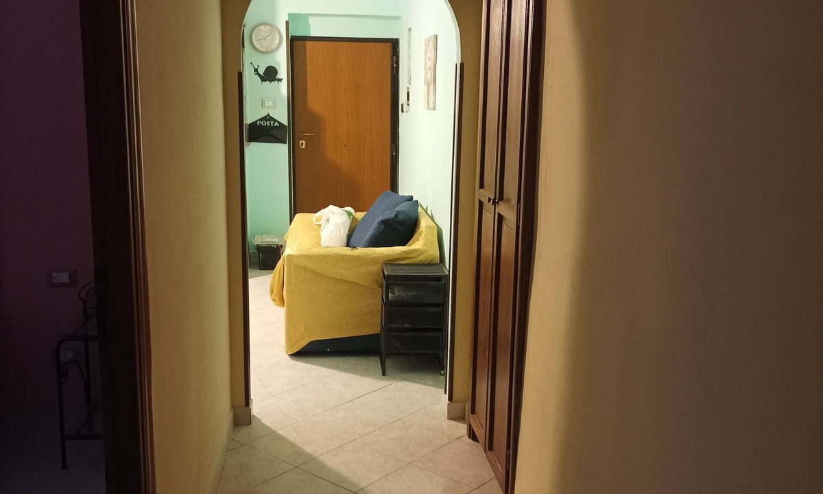 Prenestino-Centocelle House | Lichen house -