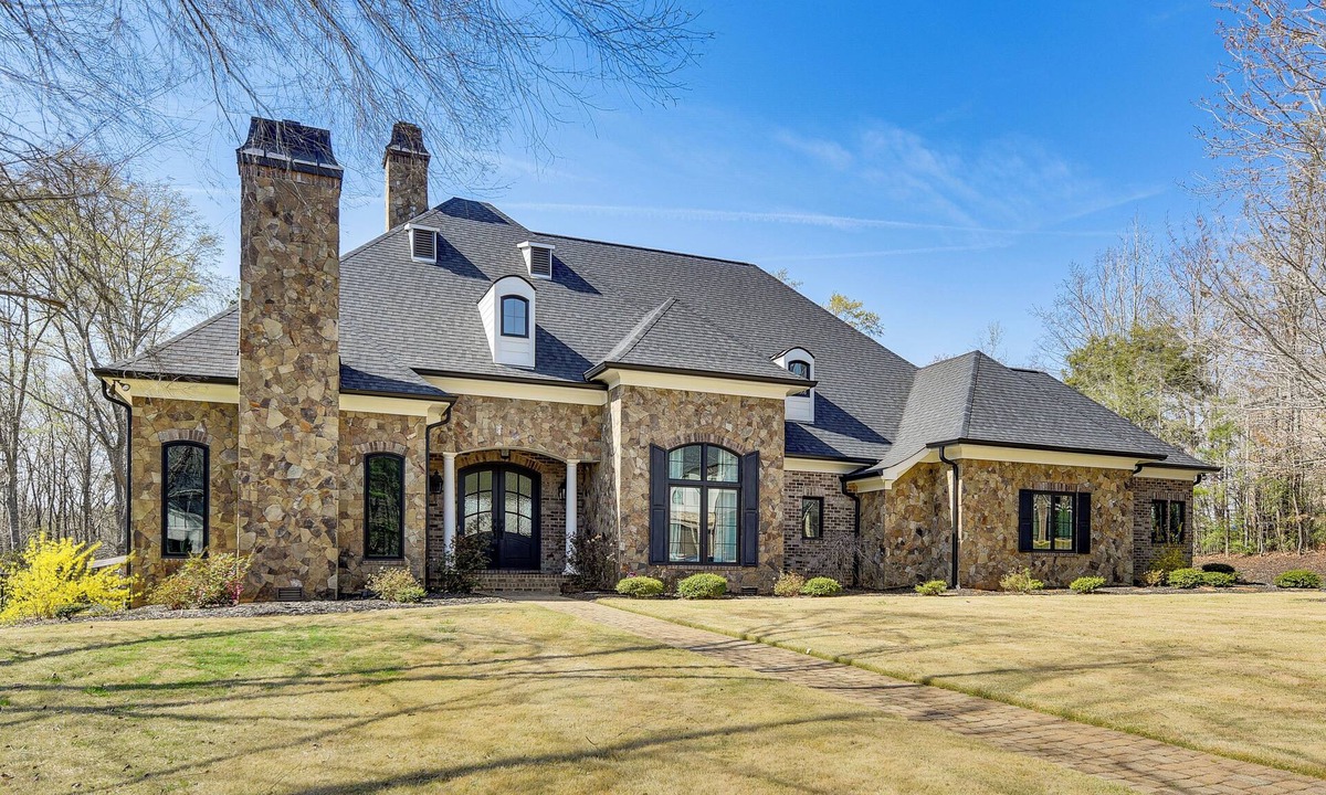 Fort Mill House | Luxe Extended Stay w/Swim Spa in Indian Land!