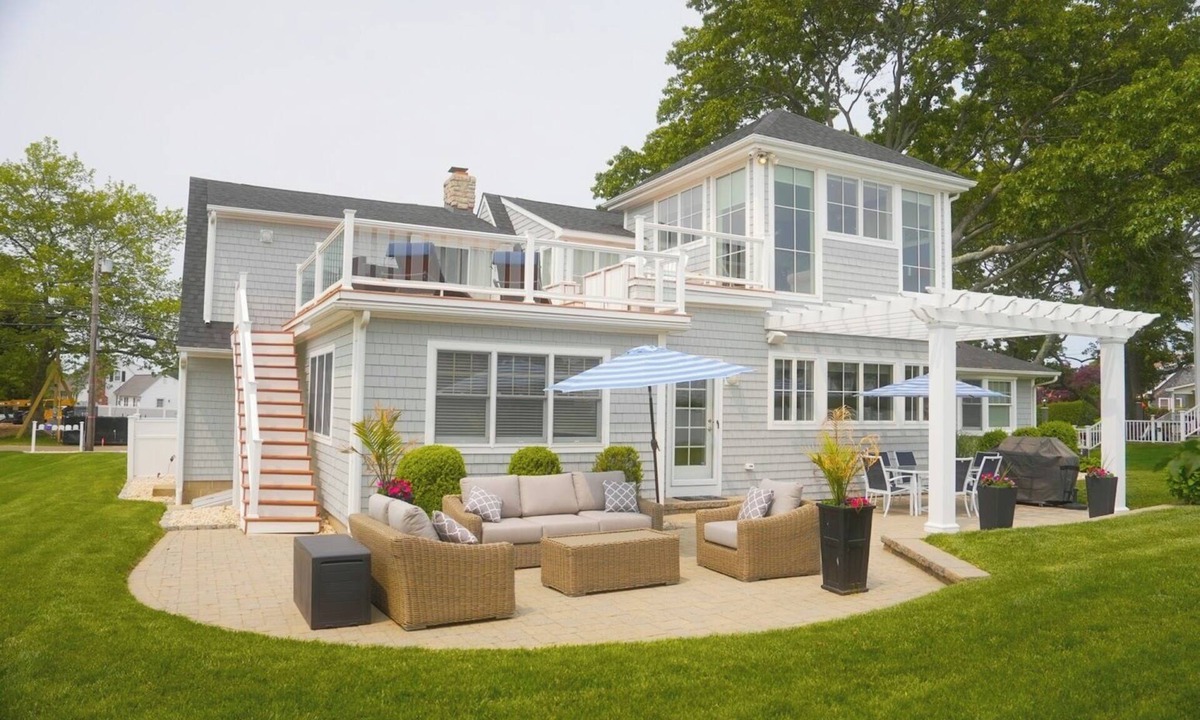Old Saybrook House | Luxurious Beach Home! Elegantly Decorated , Sprawling Open Floor Plan