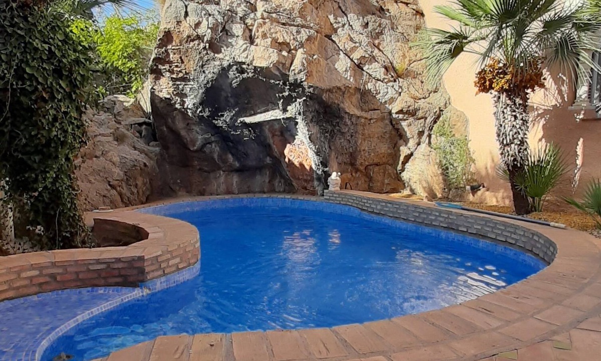 El Dondo Villa | Luxury 3 BD mountainside villa, spectacular sunsets.