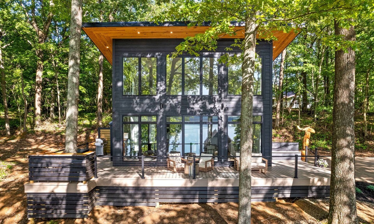 Cadiz Cabin | Luxury Lake Barkley Treehouse Cabin