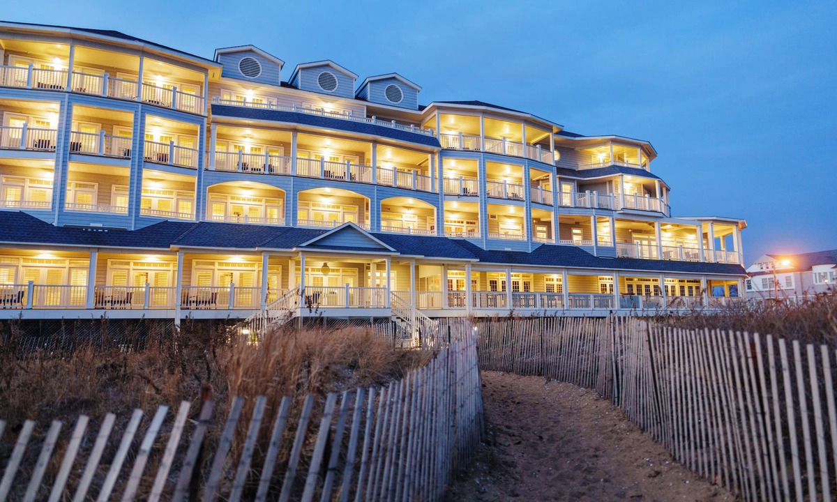 Madison Center Hotel | Madison Beach Hotel