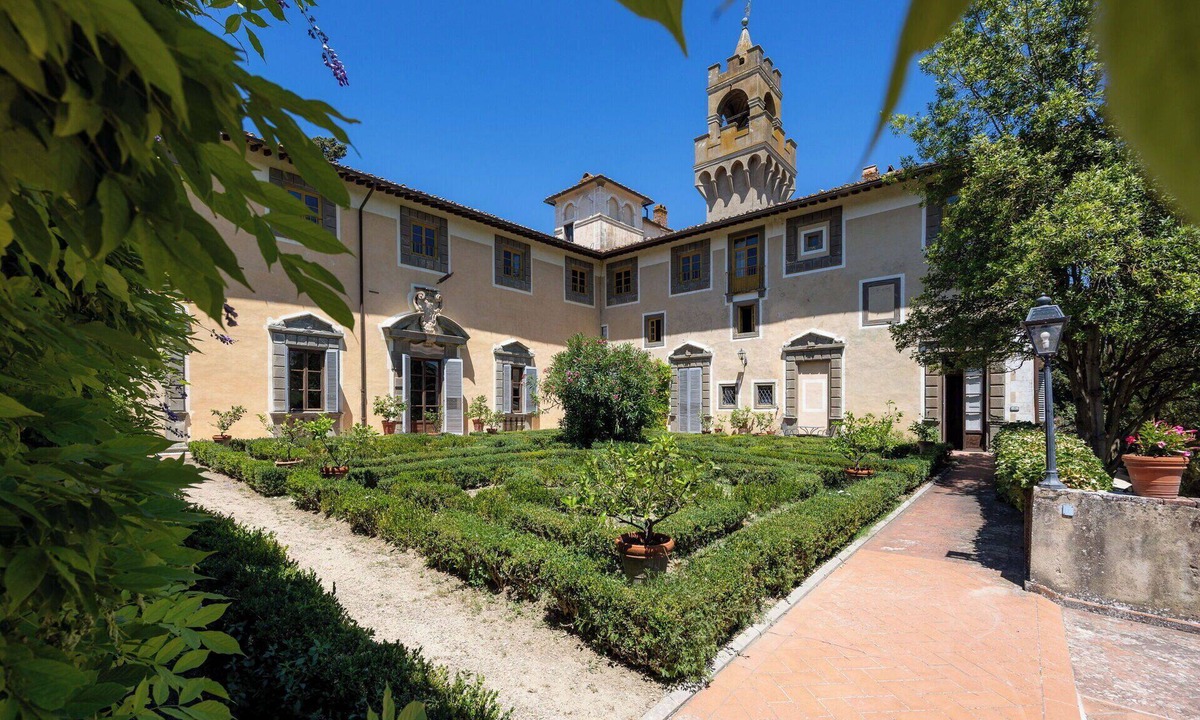 Montegufoni Other | Montegufoni 30 - Apartment with swimming pool