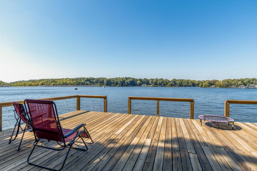 Monticello House | Monticello Vacation Rental w/Private Boat Dock!