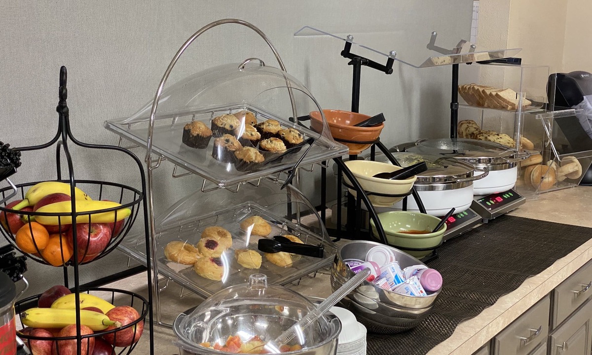 Springfield Hotel | Northfield Inn, Suites & Conference Center